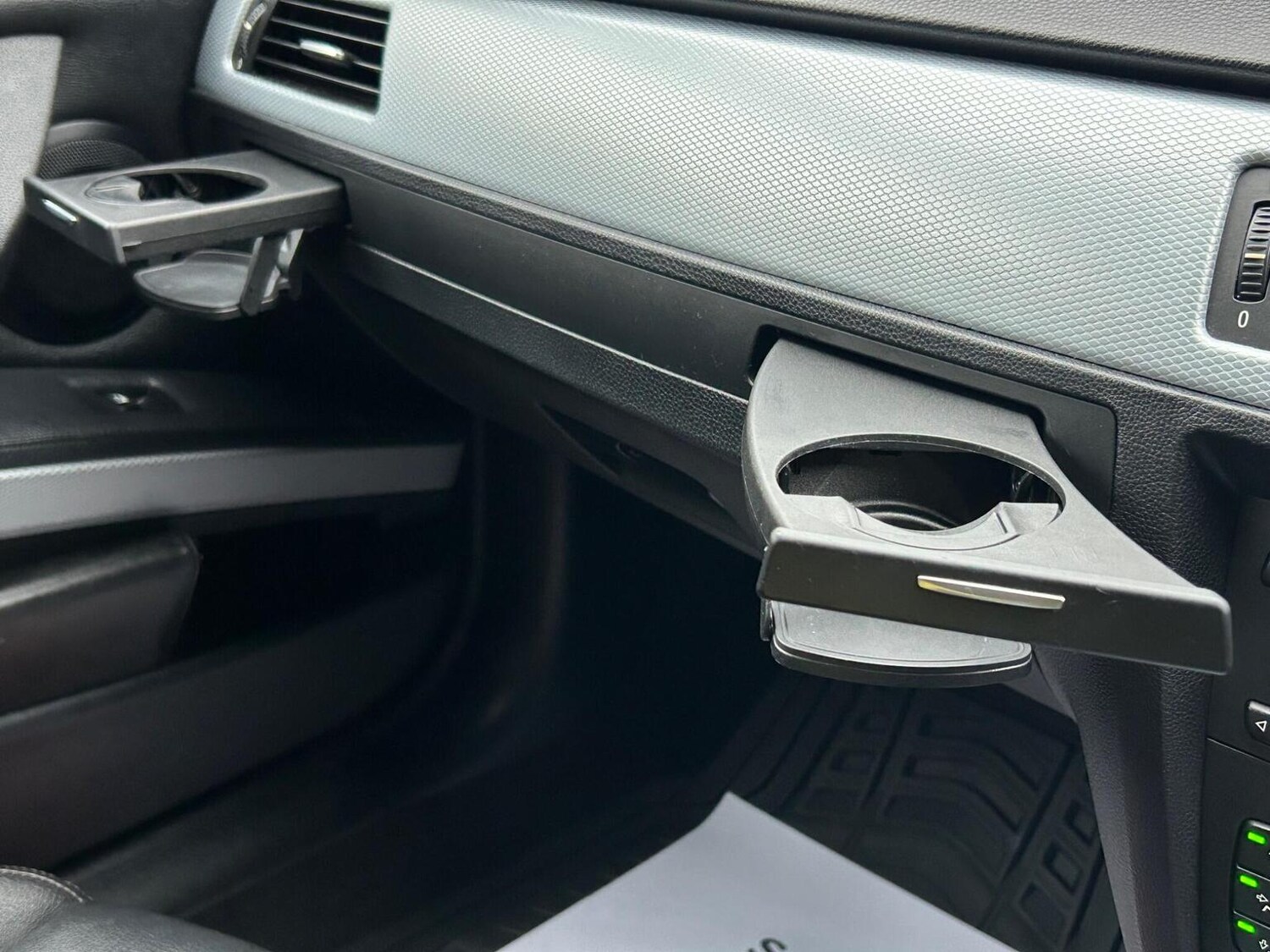 Used BMW 3 Series 2011 for sale - 76497549: Photo 33