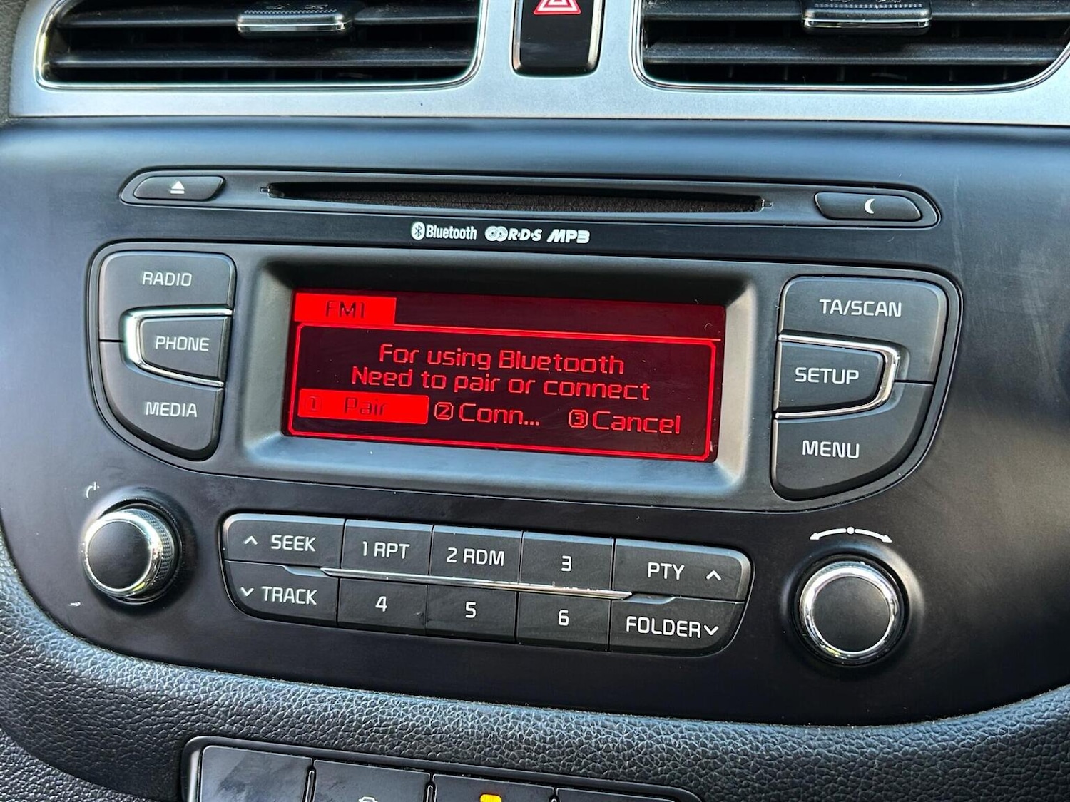 Used Kia Ceed 2013 for sale - 76497480: Photo 24