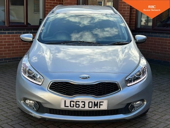 Used Kia Ceed 2013 for sale - 76497480: Photo