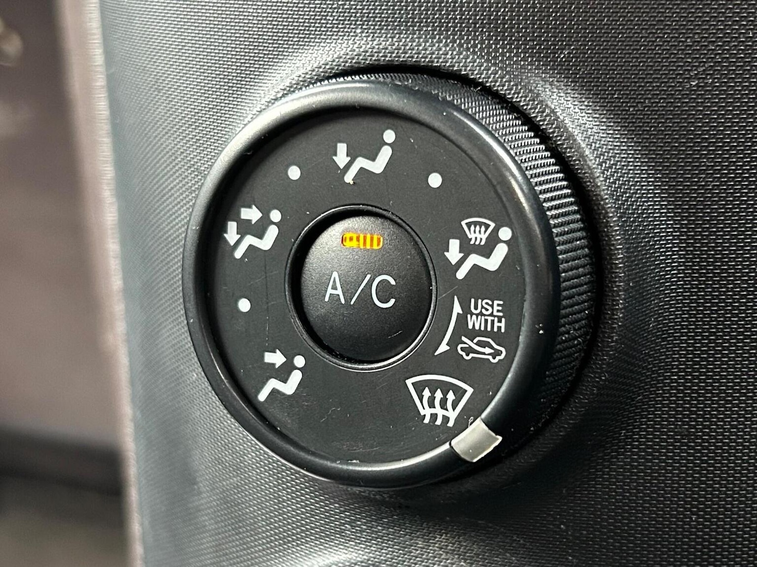 Used Toyota IQ 2009 for sale - 77140683: Photo 21