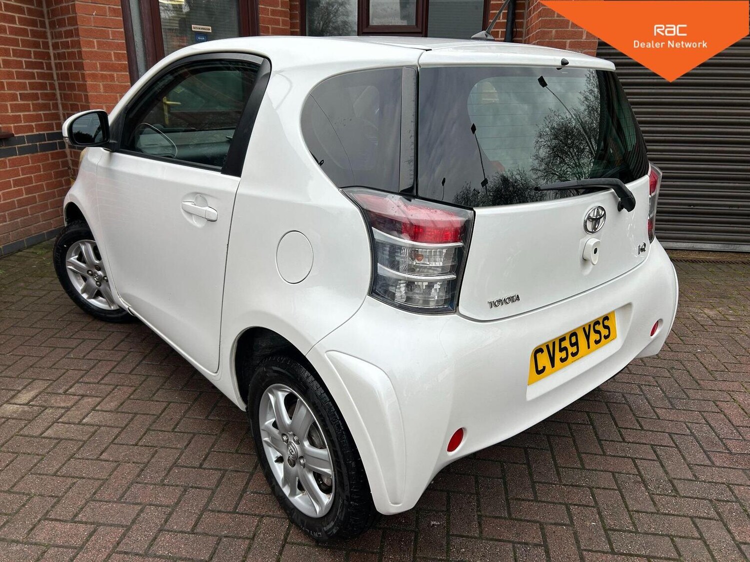 Used Toyota IQ 2009 for sale - 77140683: Photo 3