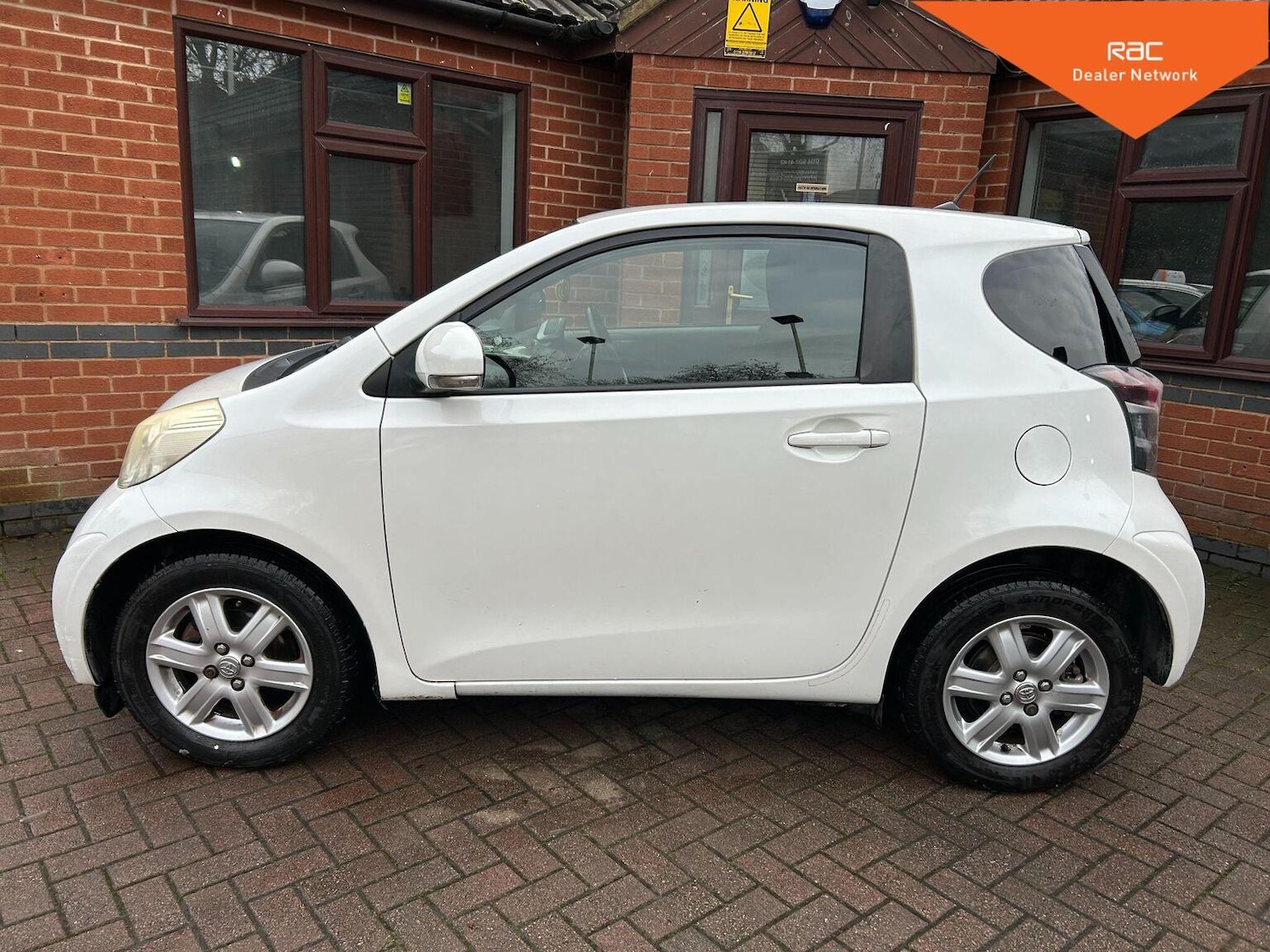 Used Toyota IQ 2009 for sale - 77140683: Photo 5