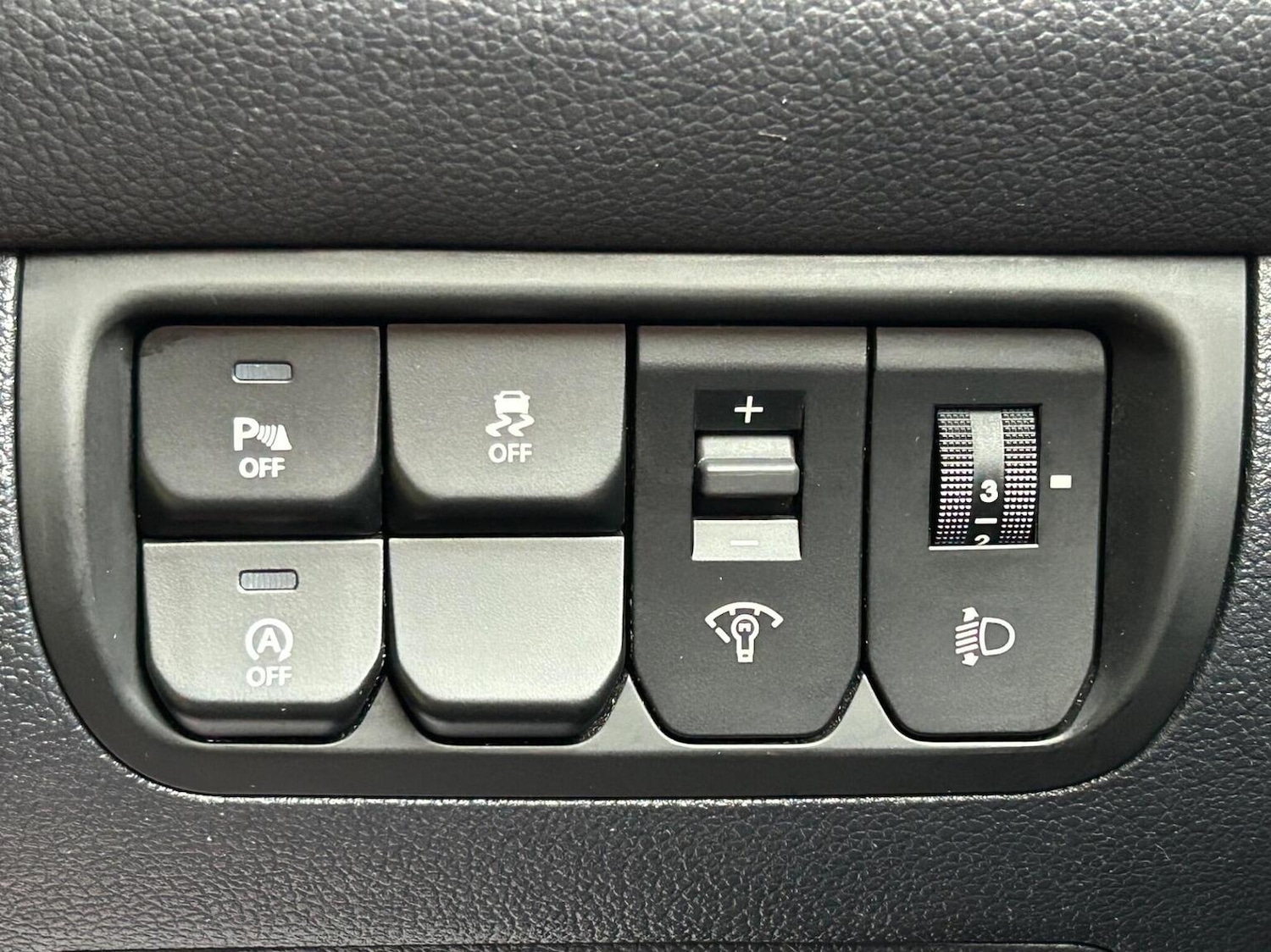 Used Kia Rio 2015 for sale - 76497400: Photo 31