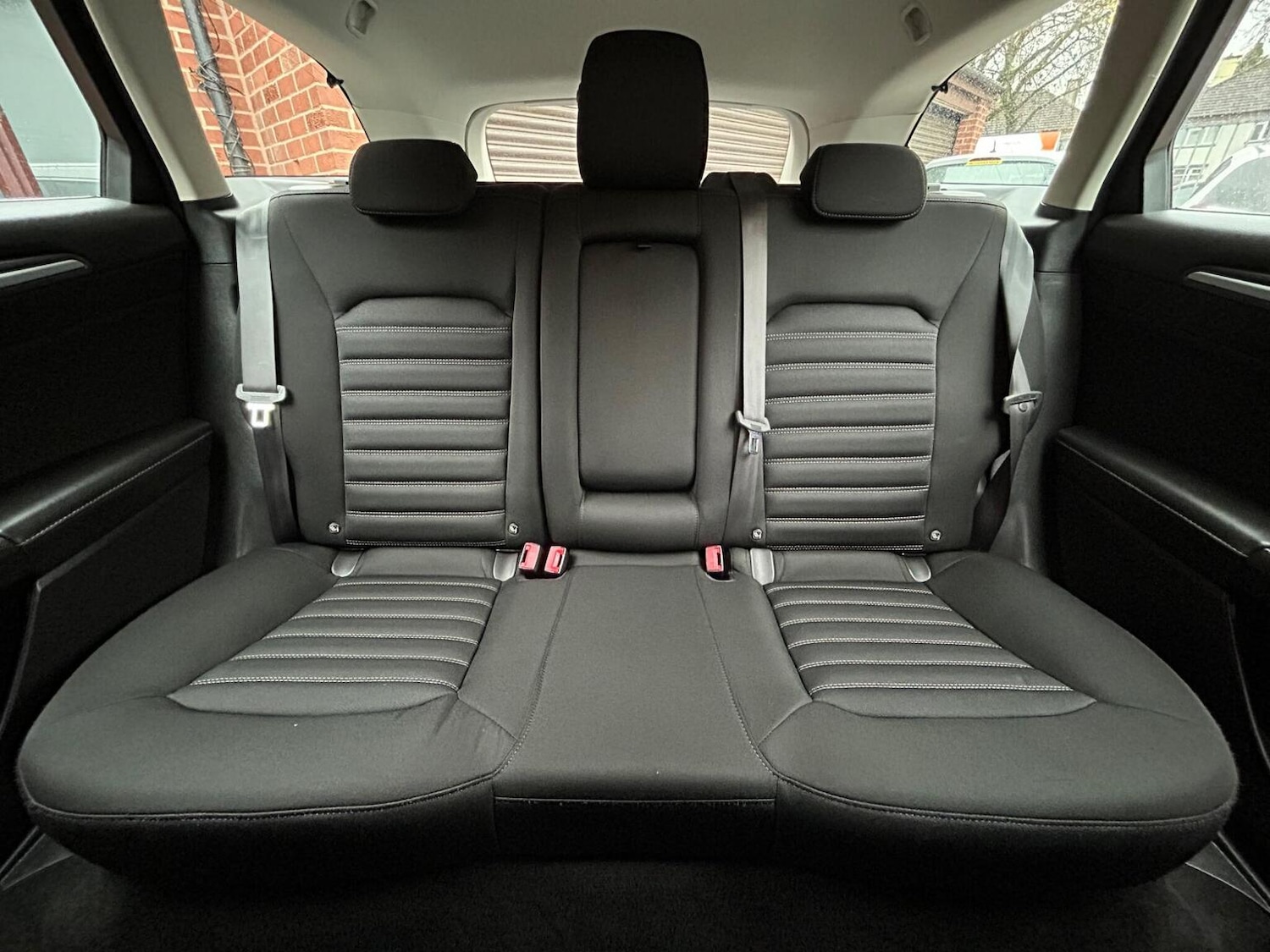 Used Ford Mondeo 2015 for sale - 76497508: Photo 22