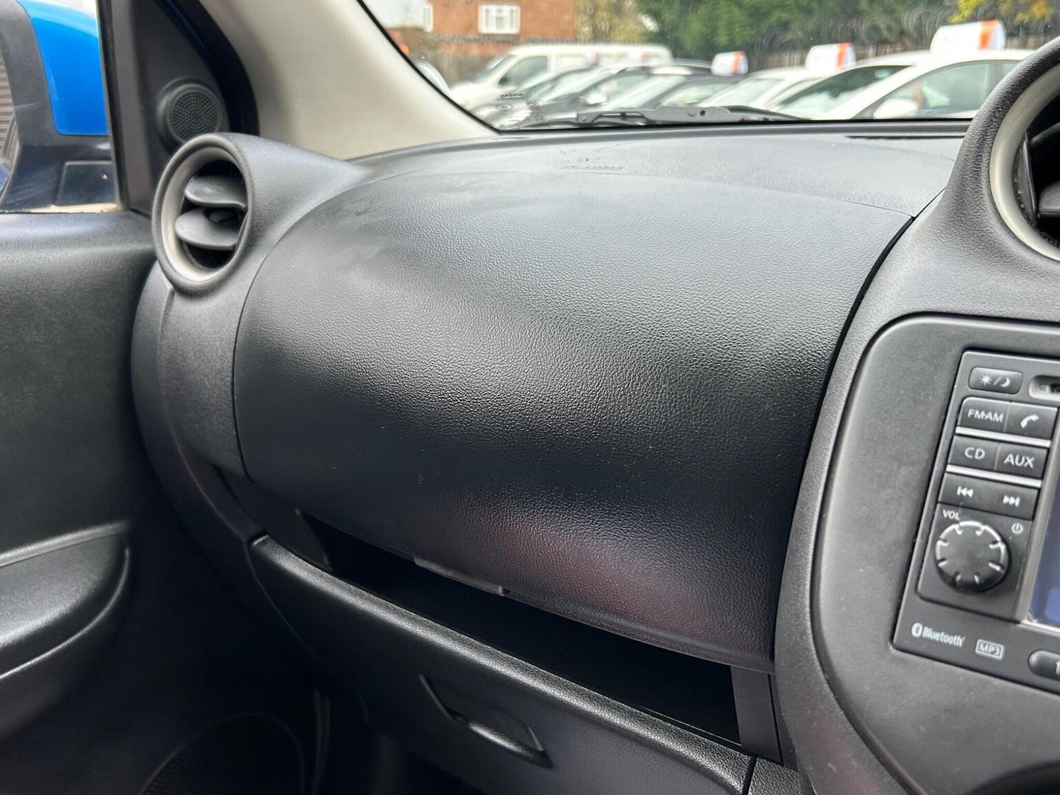 Used Nissan Micra 2011 for sale - 76510815: Photo 32