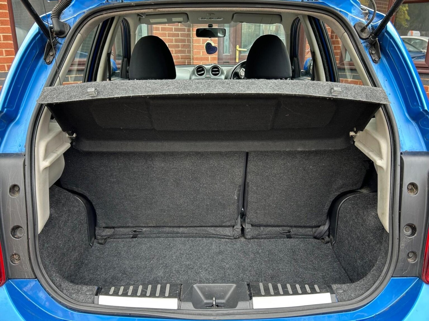 Used Nissan Micra 2011 for sale - 76510815: Photo 8