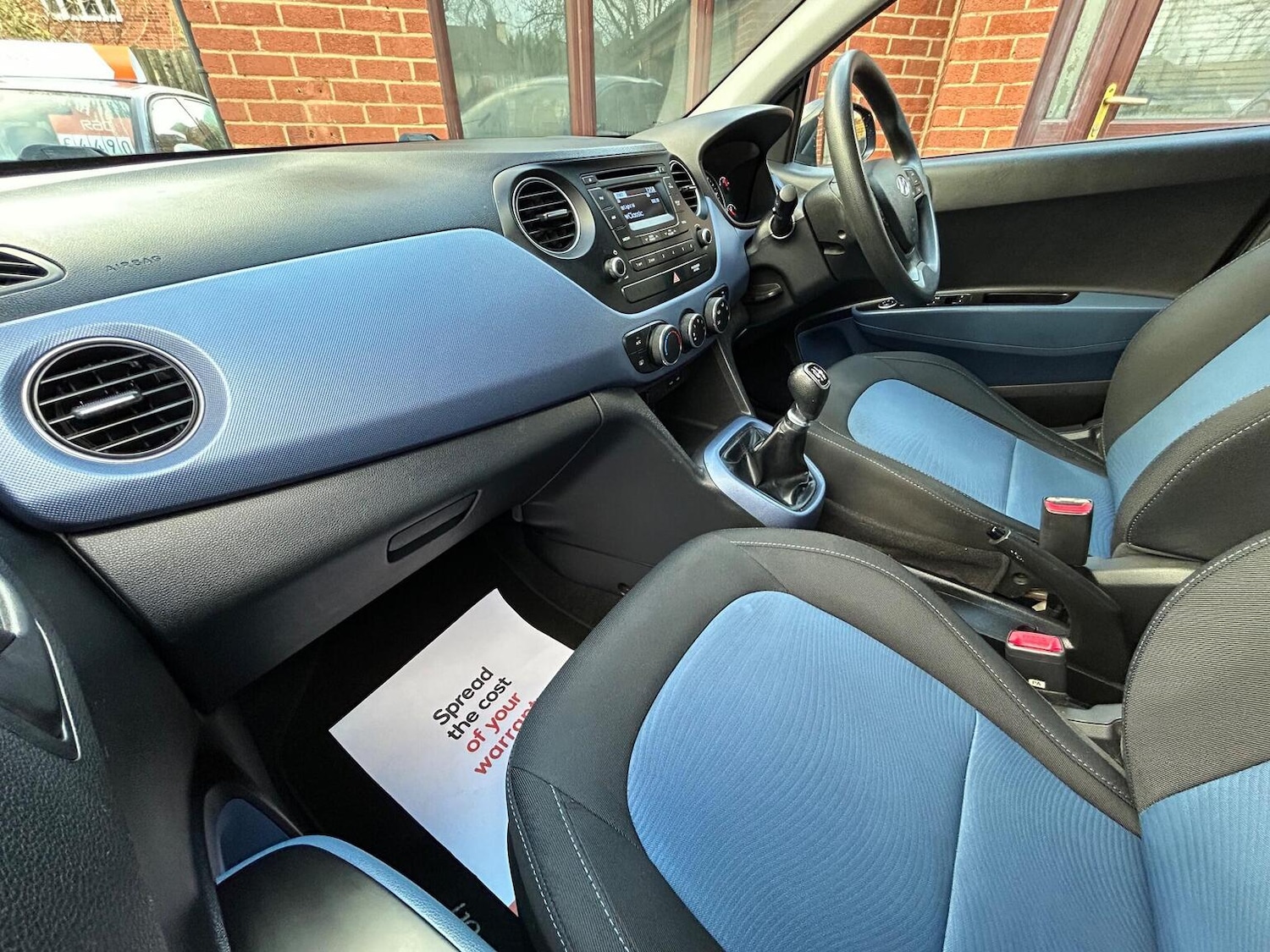 Used Hyundai i10 2015 for sale - 77014785: Photo 14