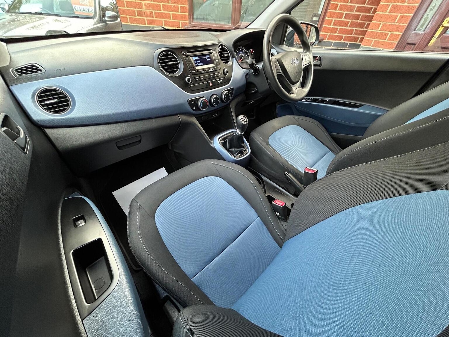 Used Hyundai i10 2015 for sale - 77014785: Photo 15