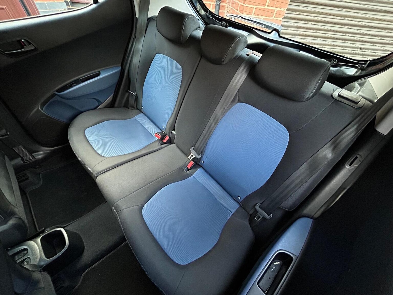 Used Hyundai i10 2015 for sale - 77014785: Photo 20