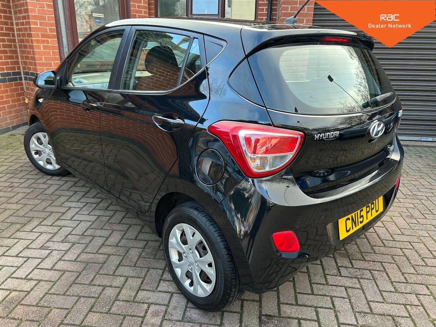 Used Hyundai i10 2015 for sale - 77014785: Photo 3