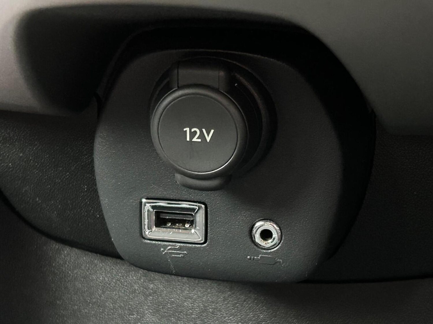 Used Citroen C1 2014 for sale - 77409549: Photo 28