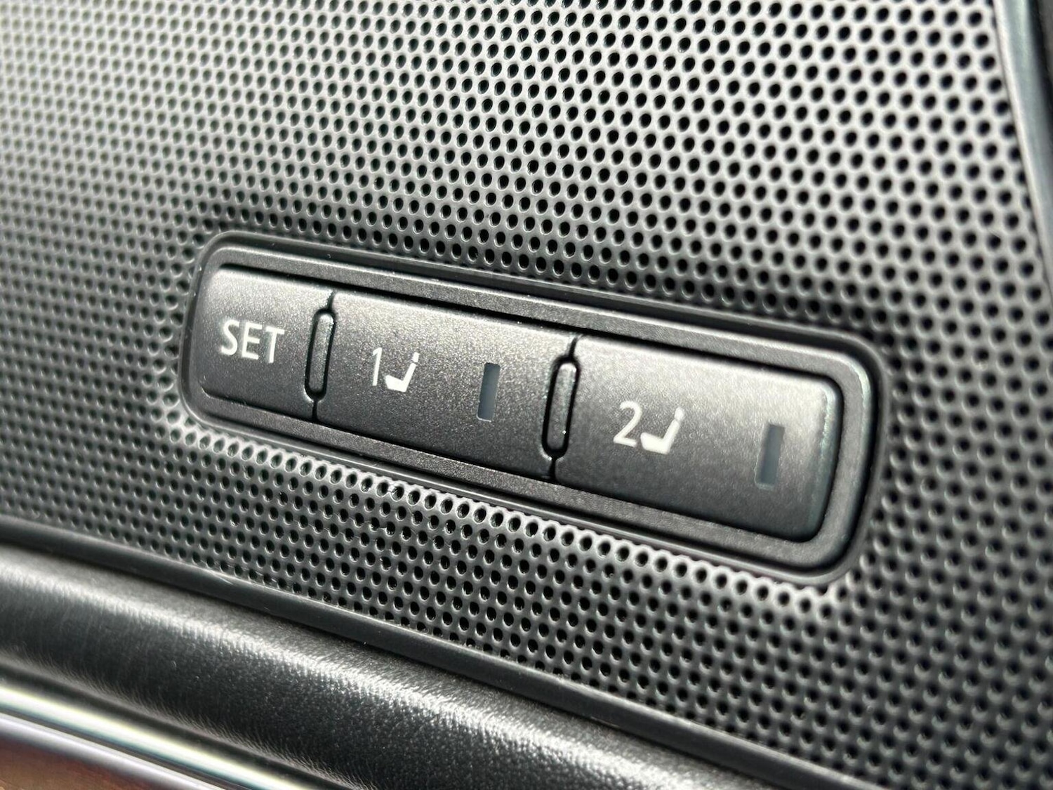 Used Infiniti Q70 2016 for sale - 76497382: Photo 13