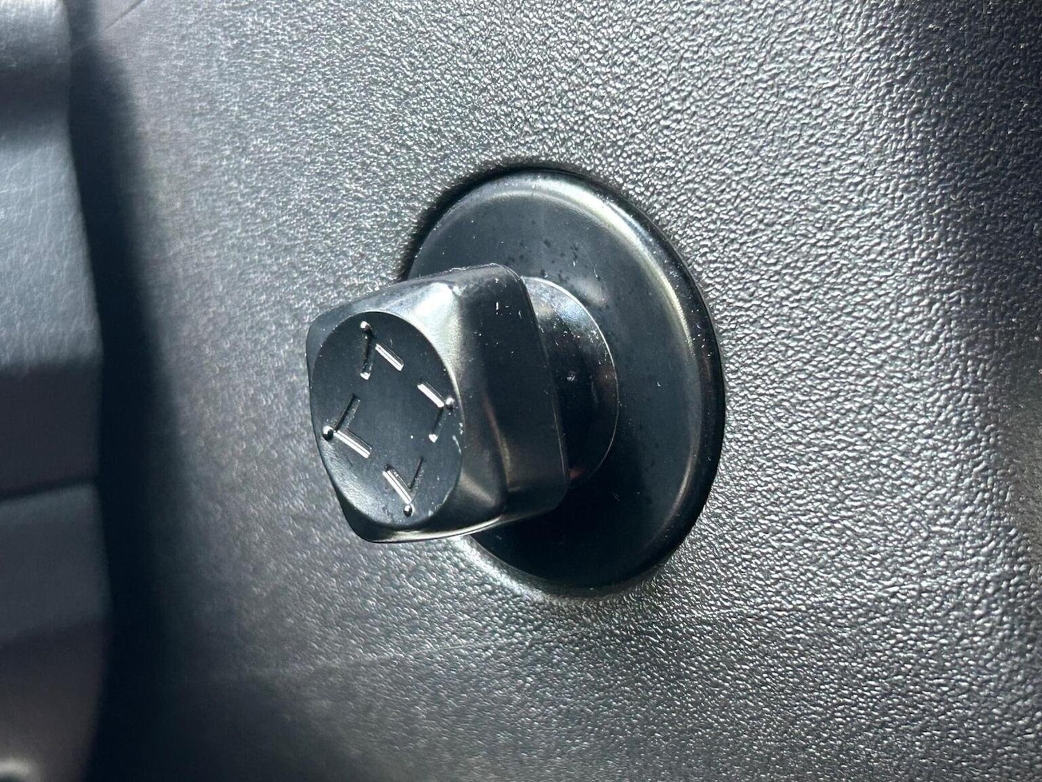 Used Infiniti Q70 2016 for sale - 76497382: Photo 47