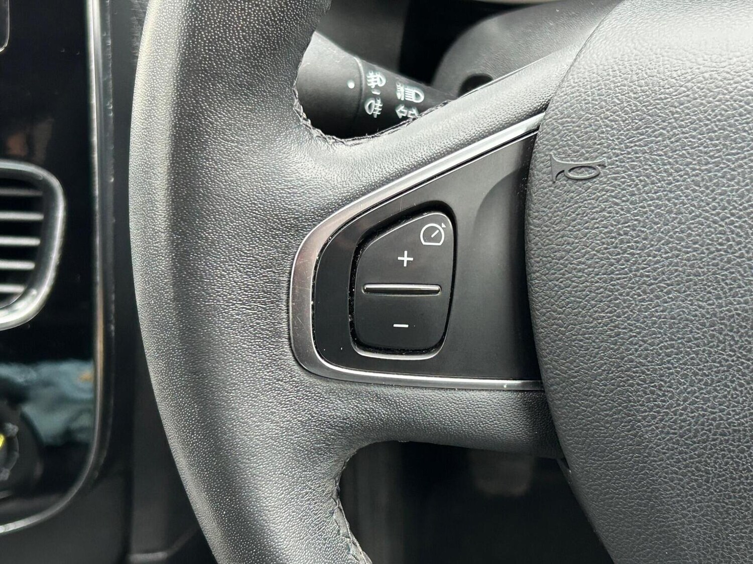 Used Renault Clio 2016 for sale - 77409539: Photo 25