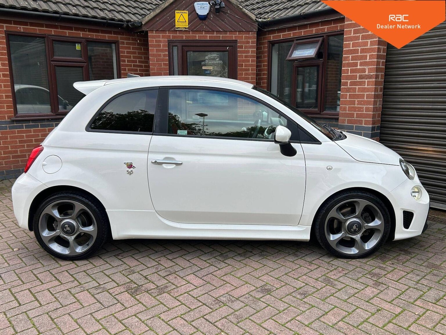 Used Abarth 595 2017 for sale - 76497545: Photo 6