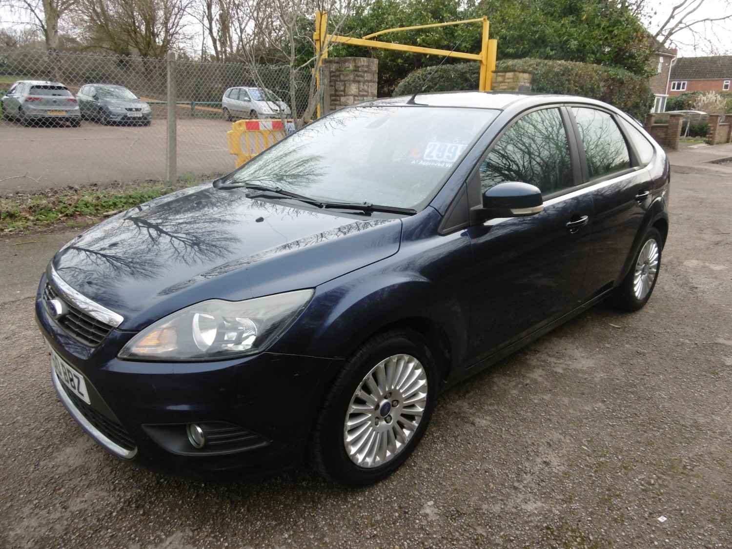 Used Ford Focus 2010 for sale - 77446431: Photo 3