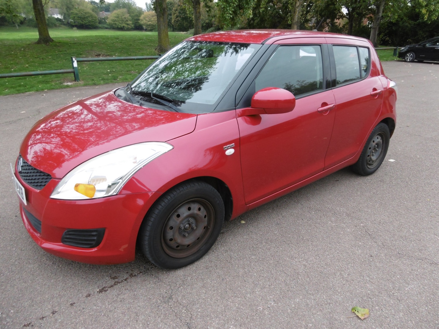 Used Suzuki Swift 2011 for sale - 75969302: Photo 3