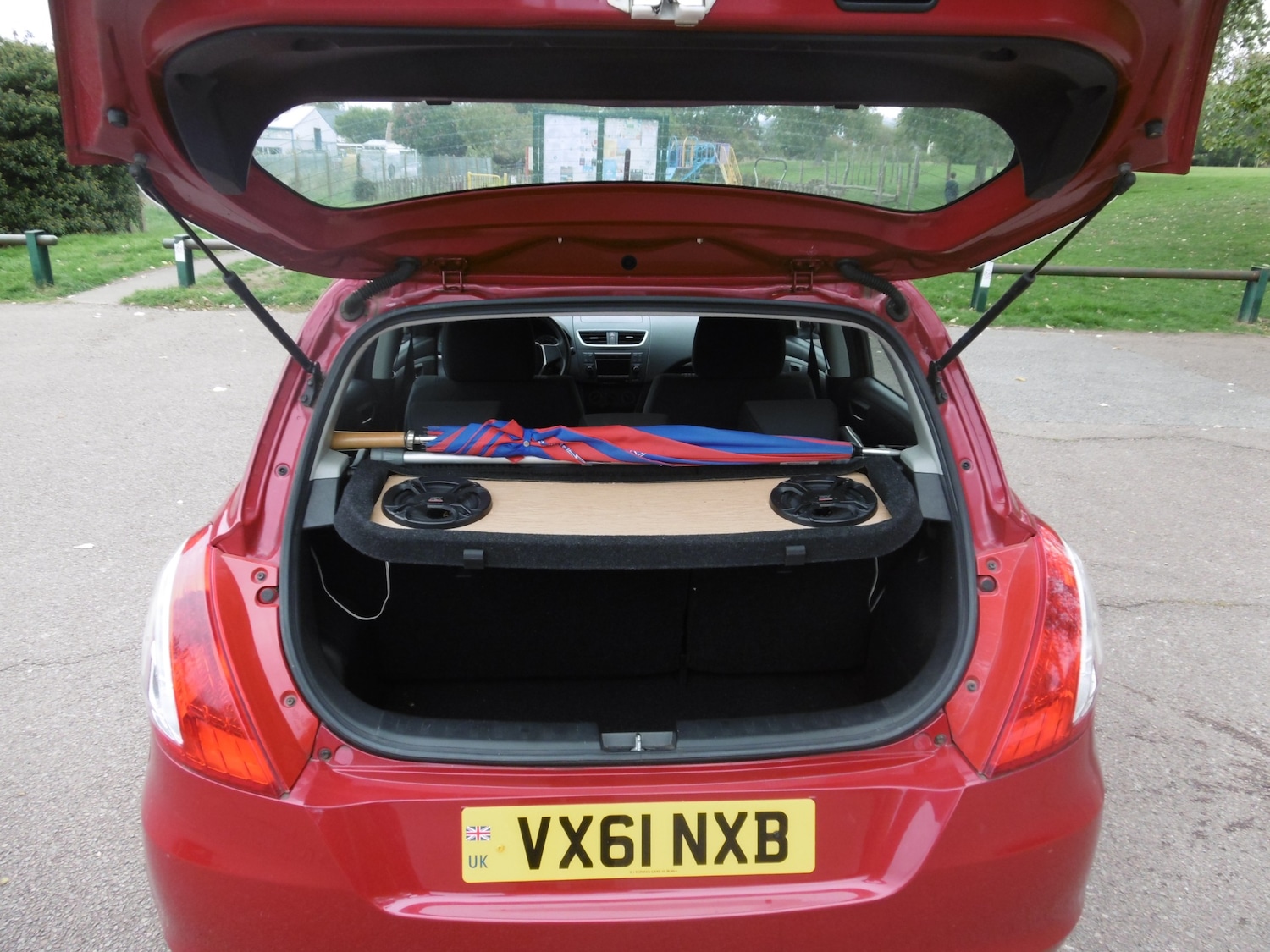 Used Suzuki Swift 2011 for sale - 75969302: Photo 6