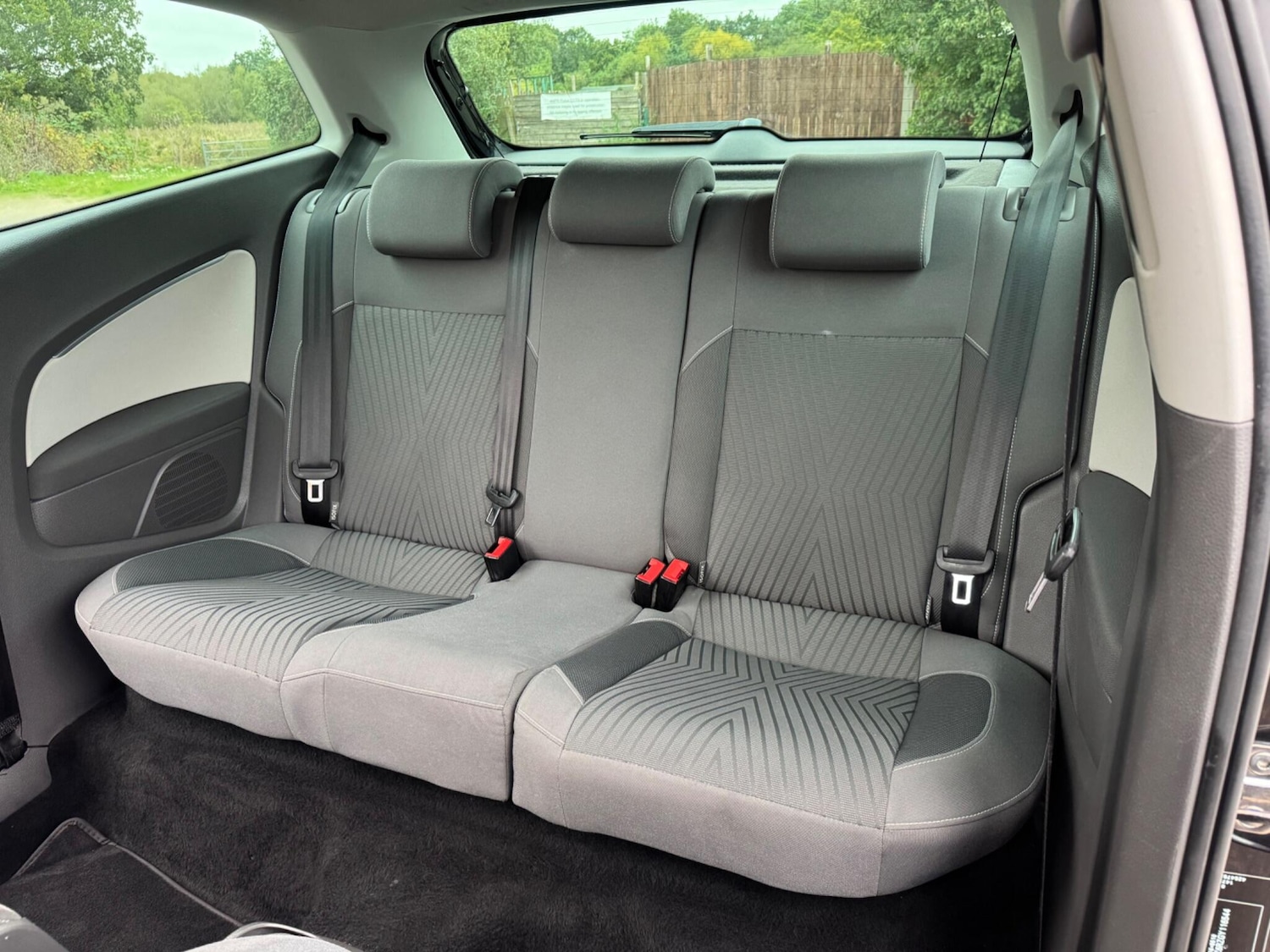 Used Volkswagen Polo 2015 for sale - 75977292: Photo 22