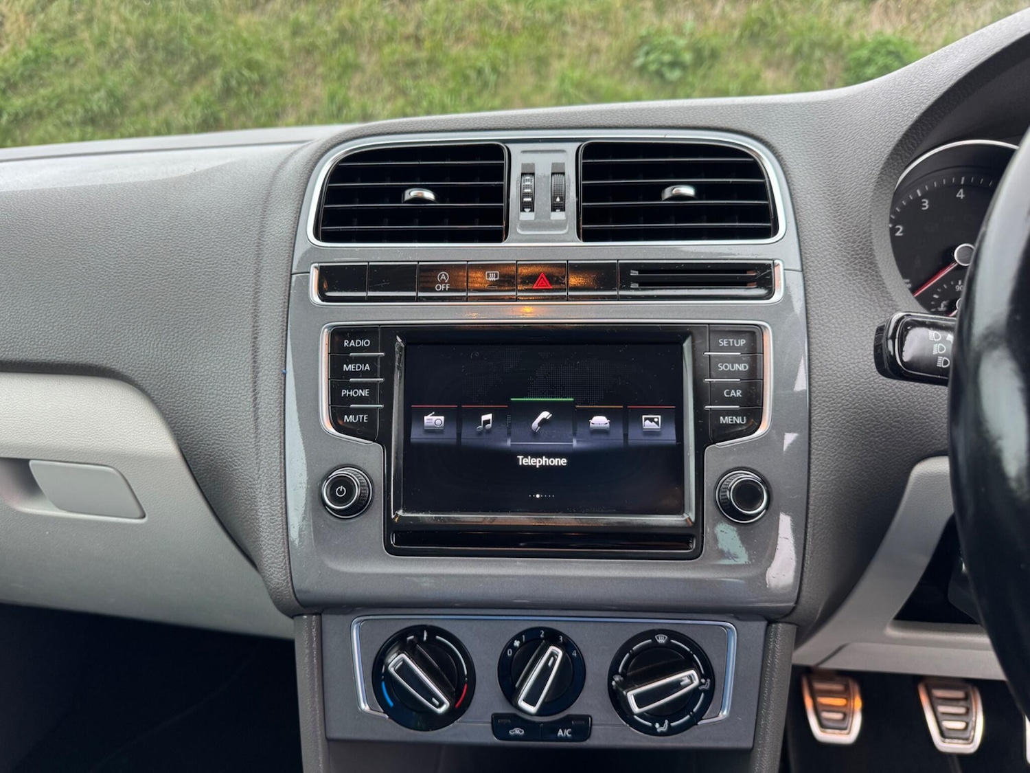 Used Volkswagen Polo 2015 for sale - 75977292: Photo 23