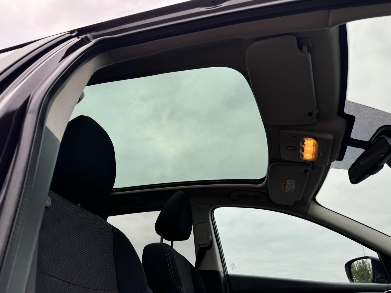 Used Nissan Qashqai 2014 for sale - 77074324: Photo 22