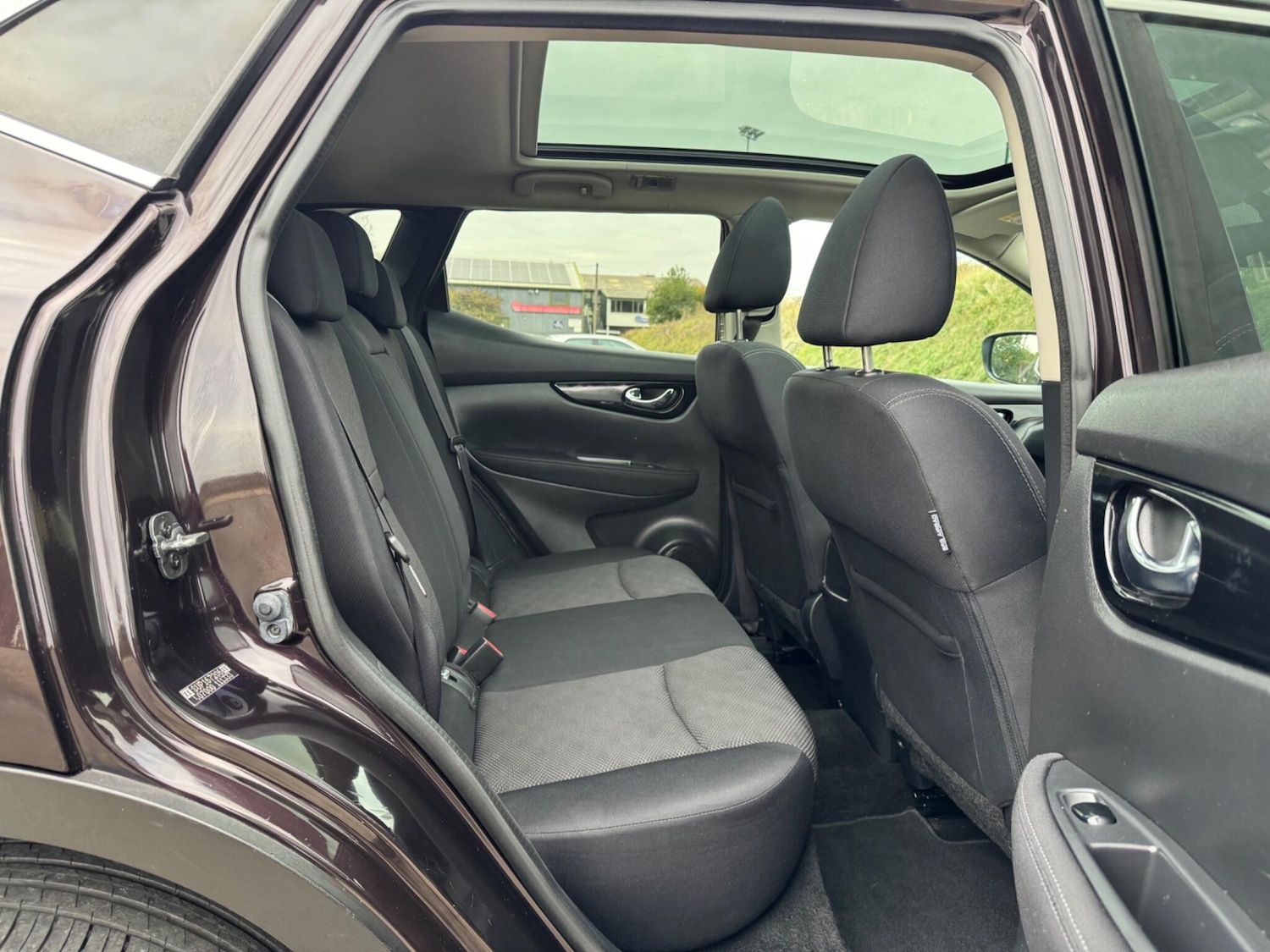 Used Nissan Qashqai 2014 for sale - 77074324: Photo 23