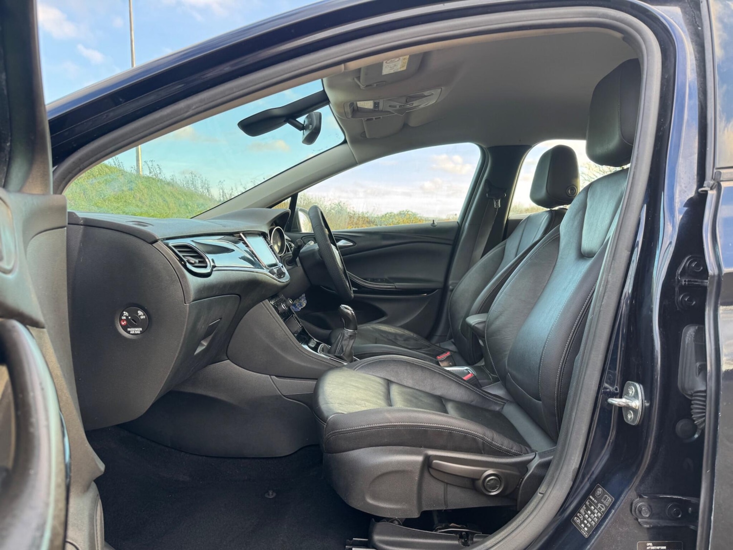 Used Vauxhall Astra 2019 for sale - 76942681: Photo 17