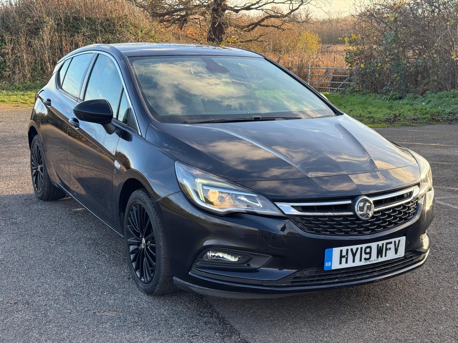 Used Vauxhall Astra 2019 for sale - 76942681: Photo 2