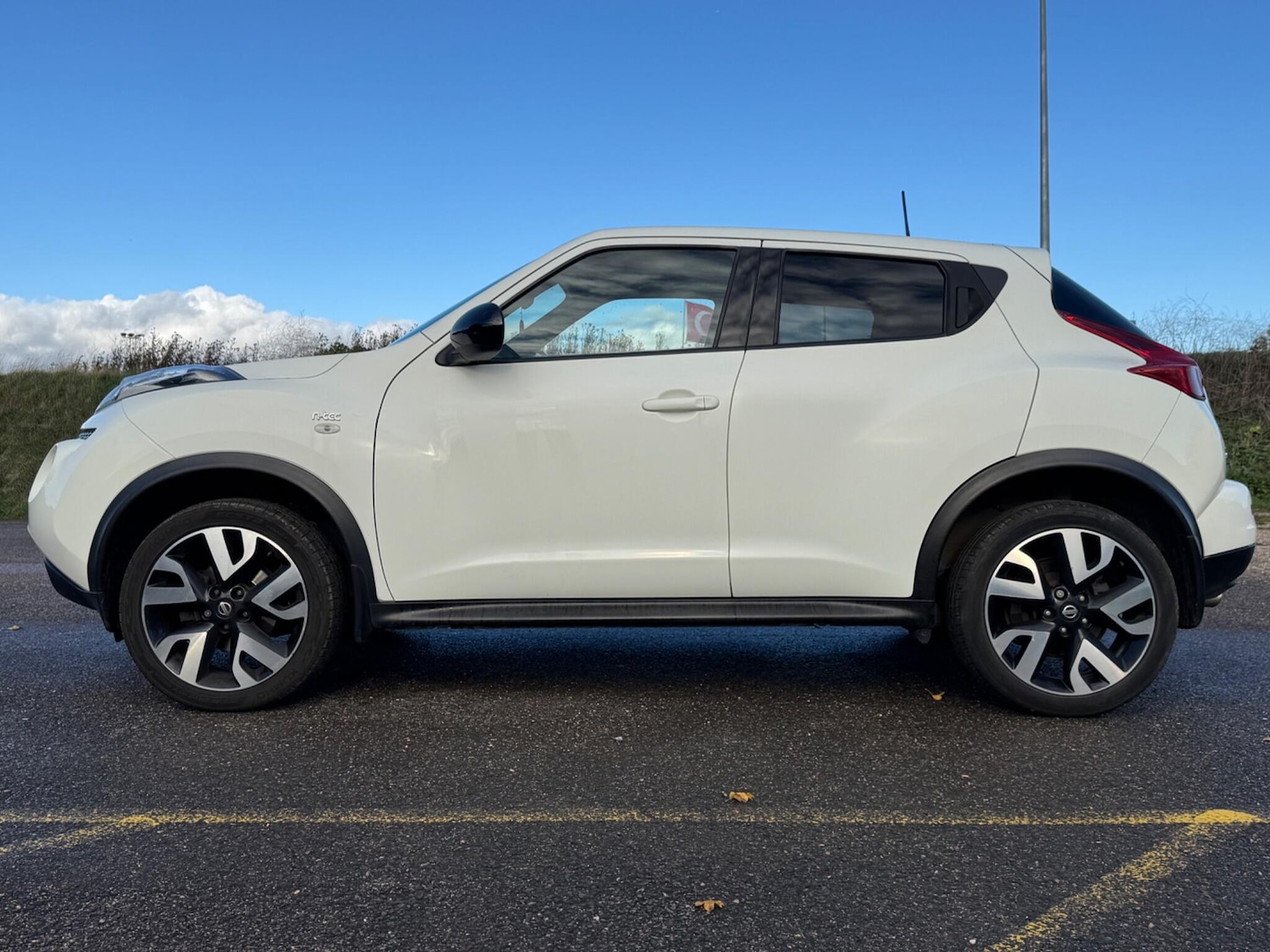 Used Nissan Juke 2014 for sale - 76317813: Photo 8