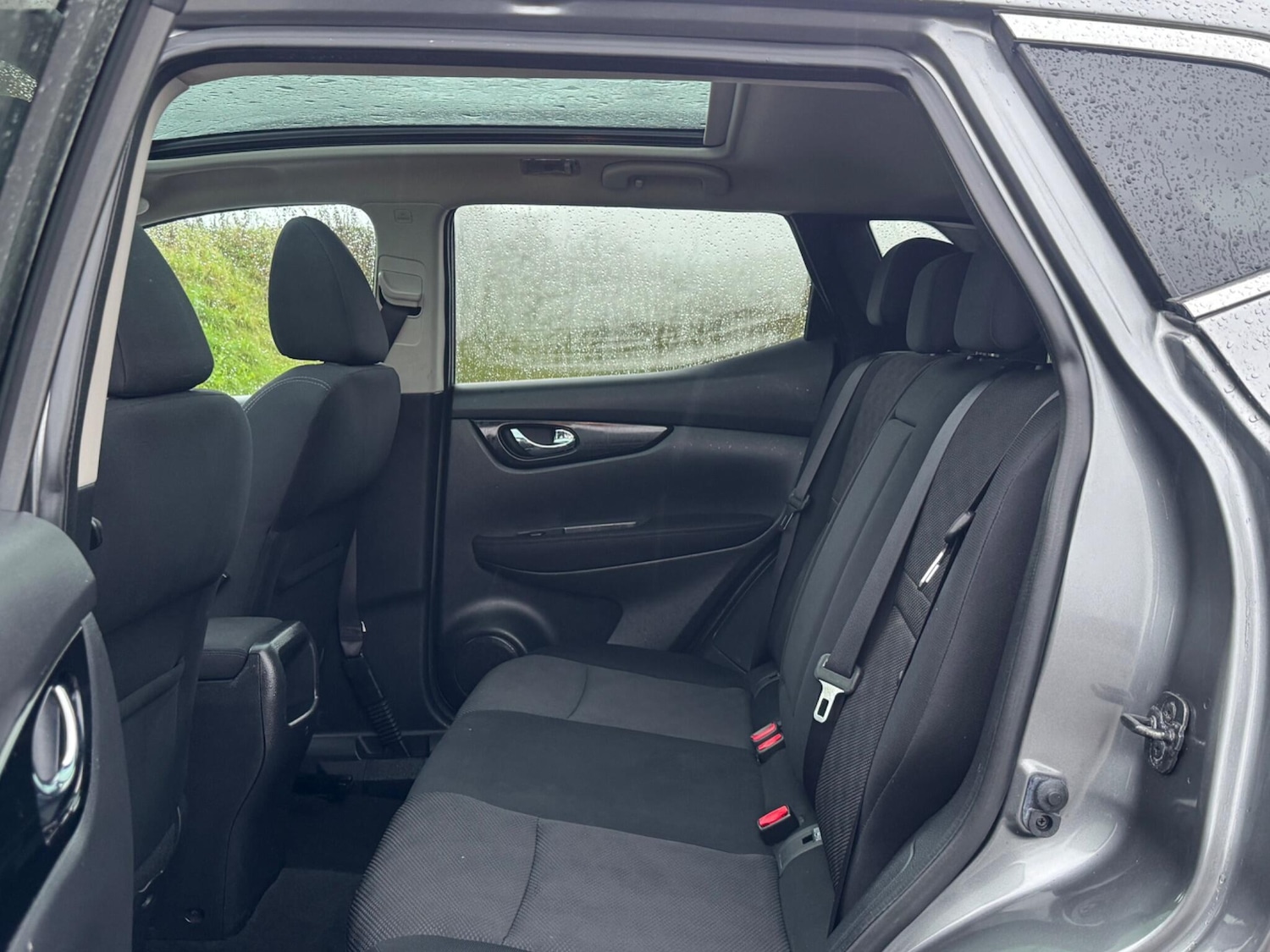 Used Nissan Qashqai 2015 for sale - 76865866: Photo 25