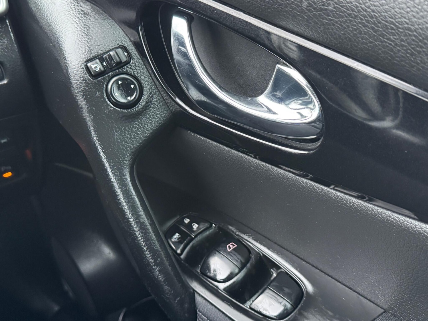 Used Nissan Qashqai 2015 for sale - 76865866: Photo 34