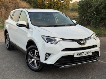 Used Toyota RAV4 2017 for sale - 75729597: Photo