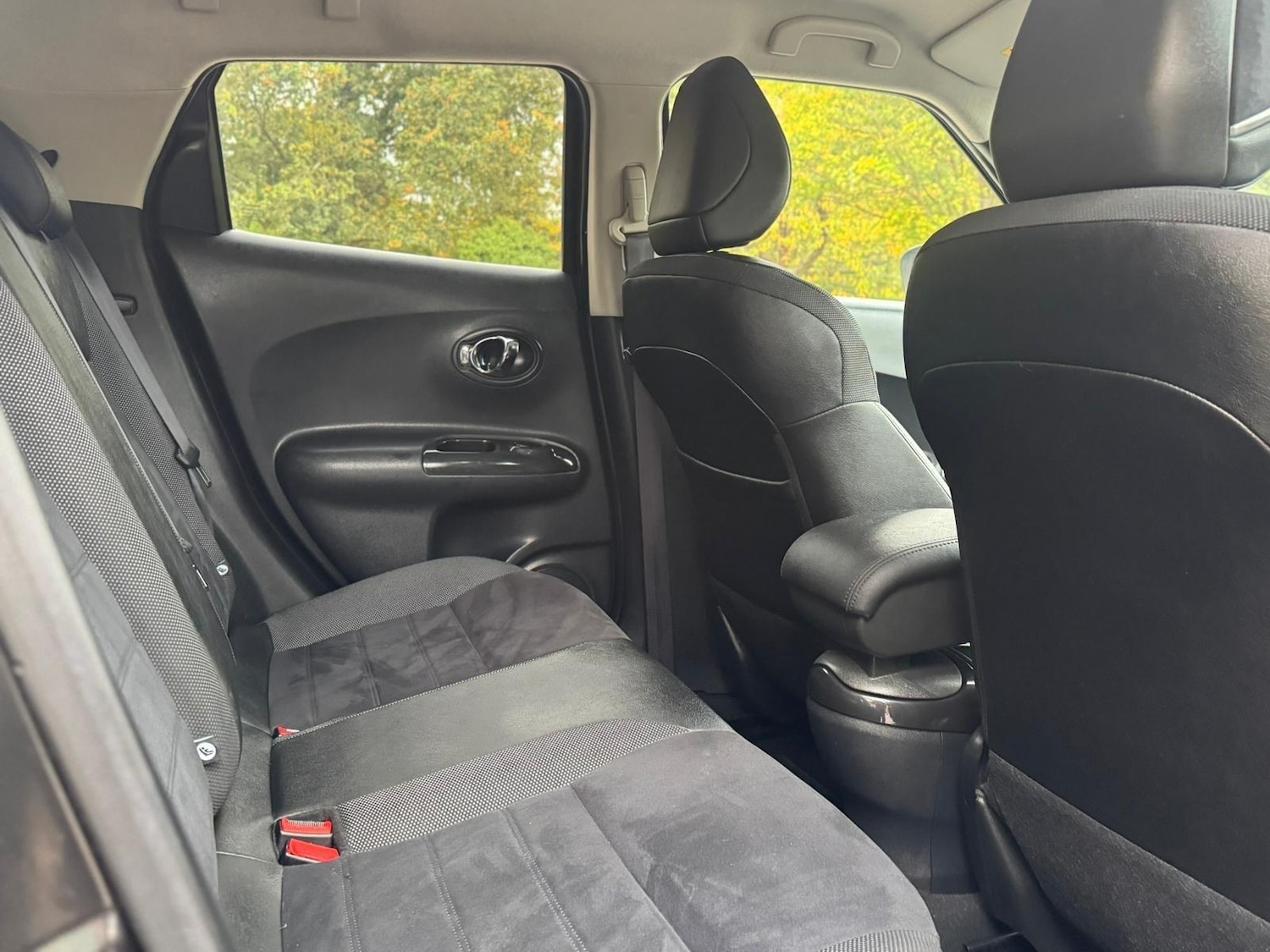 Used Nissan Juke 2018 for sale - 76361065: Photo 19