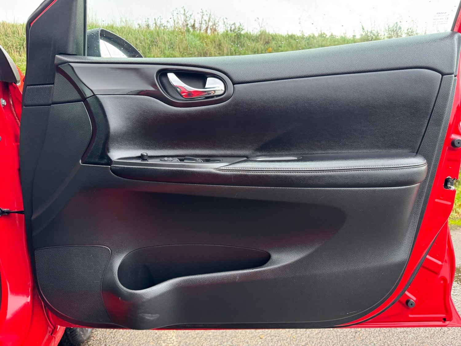 Used Nissan Pulsar 2015 for sale - 76422743: Photo 30