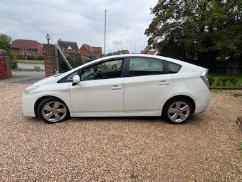 Used Toyota Prius 2010 for sale - 76081511: Photo