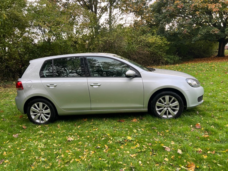 Used Volkswagen Golf 2011 for sale - 76884544: Photo 4
