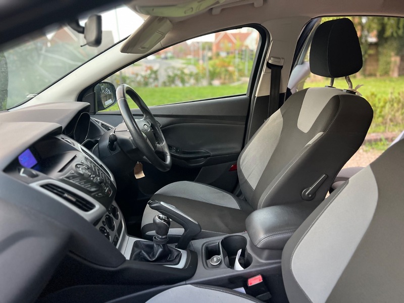 Used Ford Focus 2011 for sale - 75802787: Photo 14