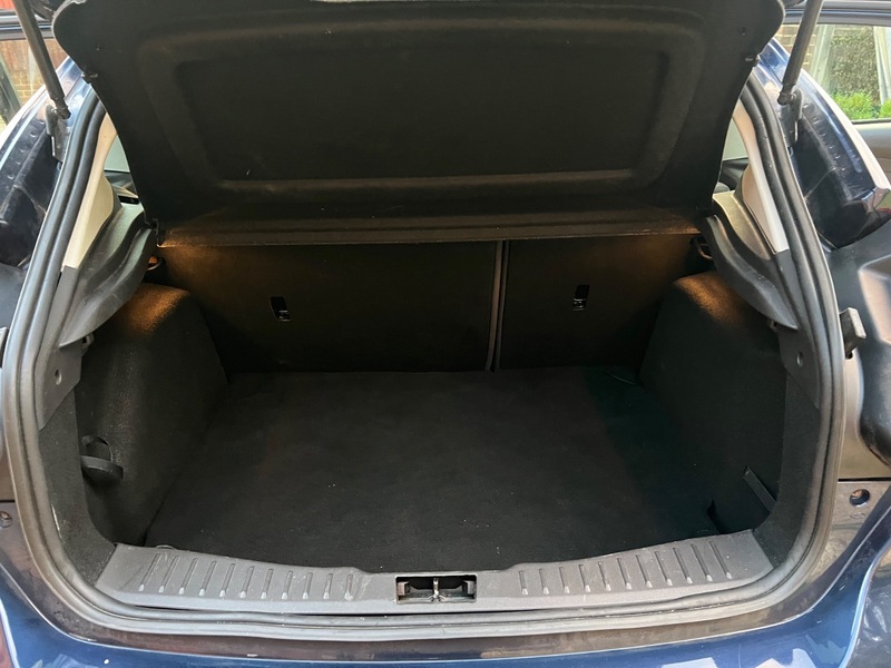 Used Ford Focus 2011 for sale - 75802787: Photo 16