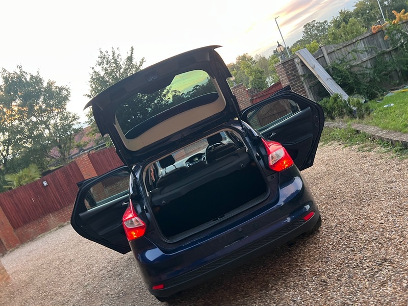 Used Ford Focus 2011 for sale - 75802787: Photo 26