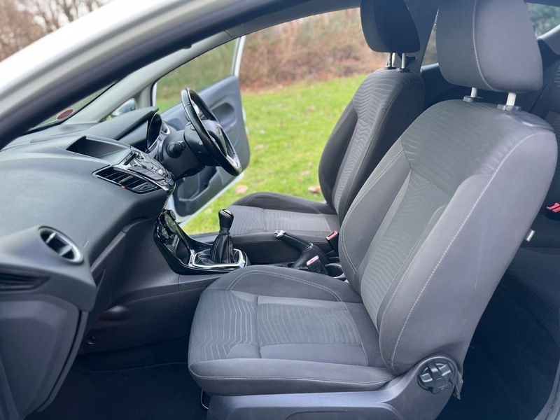 Used Ford Fiesta 2015 for sale - 77236907: Photo 15