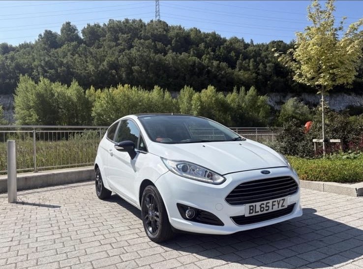 Used Ford Fiesta 2015 for sale - 77236907: Photo 5