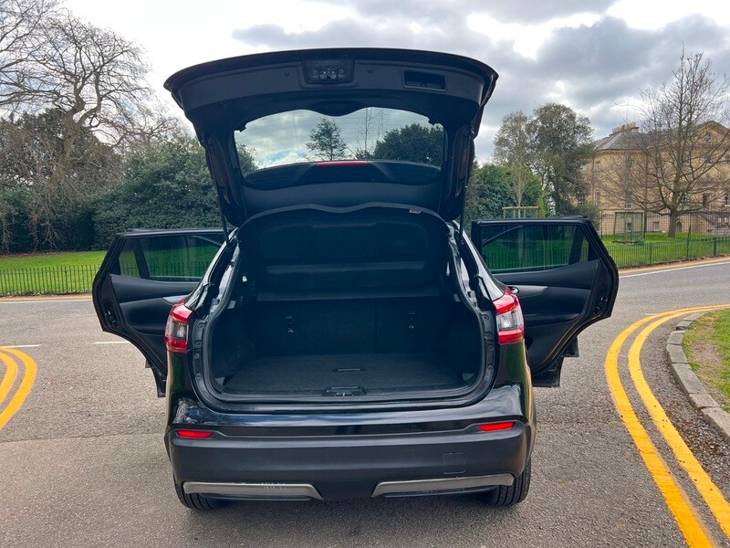 Used Nissan Qashqai 2017 for sale - 78201386: Photo 18