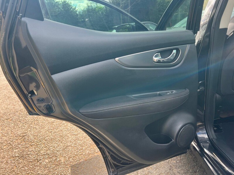 Used Nissan Qashqai 2017 for sale - 78201386: Photo 33