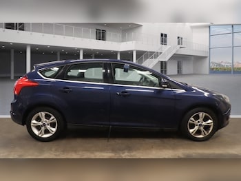 Used Ford Focus 2011 for sale - 75765811: Photo