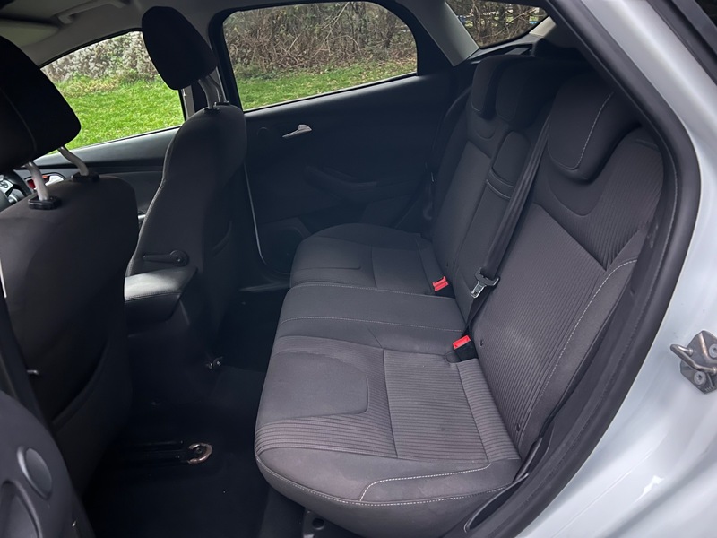 Used Ford Focus 2012 for sale - 76986578: Photo 30