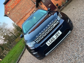Used Land Rover Discovery Sport 2016 for sale - 75330102: Photo