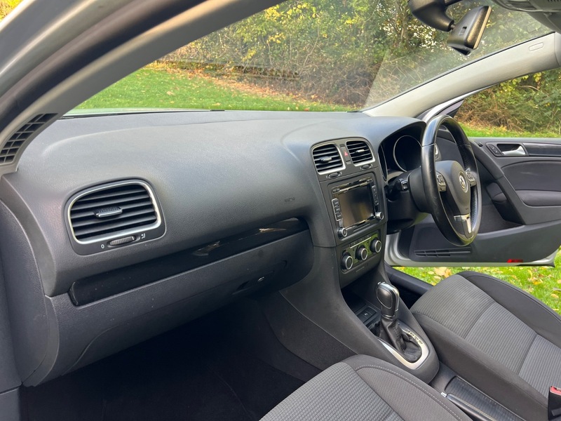 Used Volkswagen Golf 2011 for sale - 76317247: Photo 17