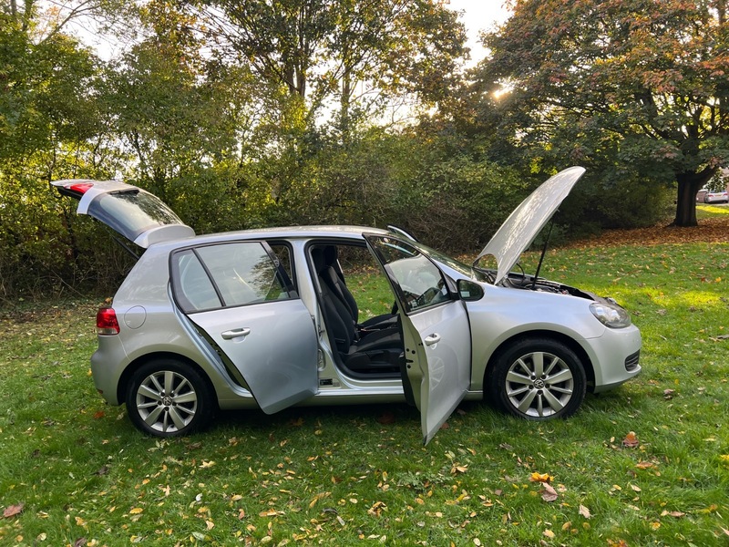 Used Volkswagen Golf 2011 for sale - 76317247: Photo 25