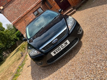 Used Ford Focus 2010 for sale - 78986634: Photo