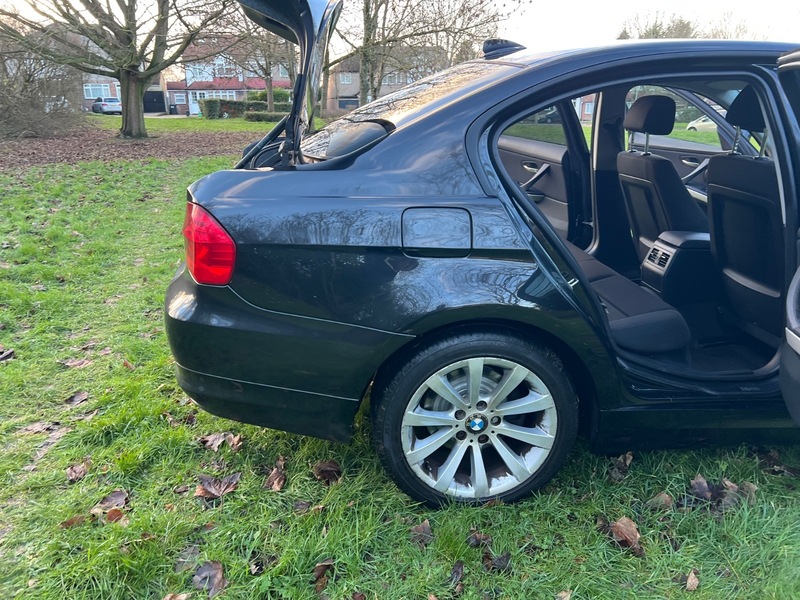 Used BMW 3 Series 2011 for sale - 77072881: Photo 22